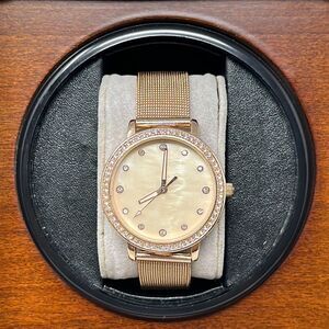 MOP diamond bezel style watch with mesh band